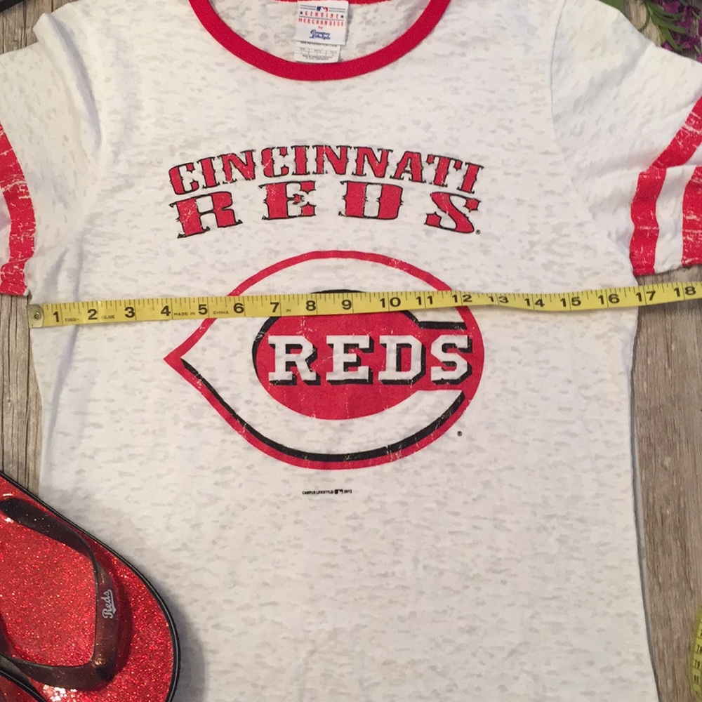 Cincinnati Reds Baseball Tee - Picture 3 of 8
